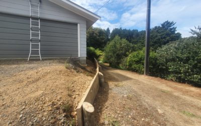 Small retaining walls