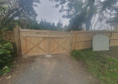 custom build wooden gate